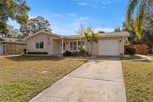 3294 Harbor Lake Dr, Largo, FL 33770 - Photo 1