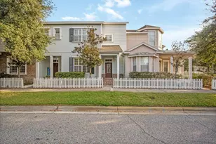 6142 Hadley Commons Dr, Riverview, FL 33578 - Photo 1