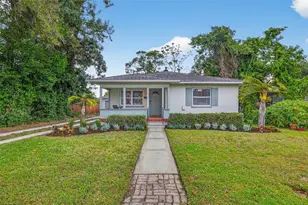 1021 35th Ave N, Saint Petersburg, FL 33704 - Photo 1