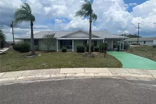 701 Cypress Pl, Sun City Center, FL 33573 - Photo 1