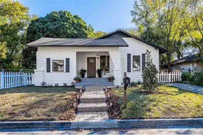 805 E Curtis Street, Tampa, FL 33603 - Photo 1