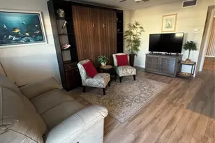 204 47th Ave Dr W, Bradenton, FL 34207 - Photo 1