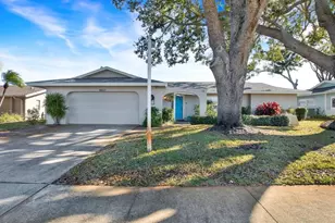 10627 Yunker Dr, Largo, FL 33774 - Photo 1