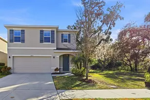 12403 Pagoda Pl, Tampa, FL 33637 - Photo 1