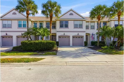 541 Black Lion Drive NE, Saint Petersburg, FL 33716 - Photo 1