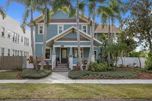 446 13th Ave NE, Saint Petersburg, FL 33704 - Photo 1
