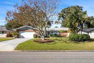 2346 Sarazen Dr, Dunedin, FL 34698 - Photo 1