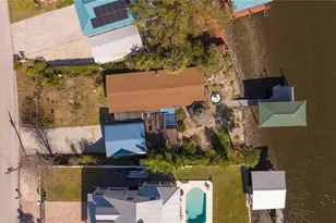 9922 Alavista Dr, Gibsonton, FL 33534 - Photo 1