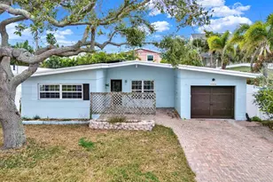 16218 1st St E, Redington Beach, FL 33708 - Photo 1