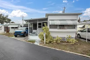7801 34th Ave N, Saint Petersburg, FL 33710 - Photo 1