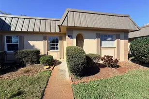 4407 Sunstate Dr, New Port Richey, FL 34652 - Photo 1