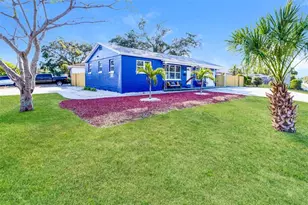 3800 1st Ave S, Saint Petersburg, FL 33711 - Photo 1