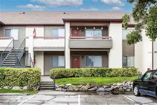 10265 Gandy Blvd N, Saint Petersburg, FL 33702 - Photo 1