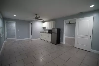 907 W Humphrey Street, Tampa, FL 33604 - Photo 1