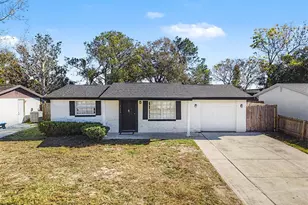 9430 Gray Fox Ln, Port Richey, FL 34668 - Photo 1