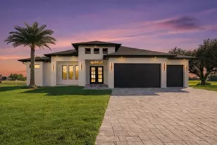 17 Long Meadow Rd, Rotonda West, FL 33947 - Photo 1