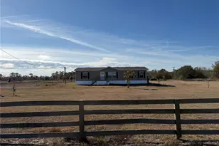 15807 Co Rd 672, Lithia, FL 33547 - Photo 1
