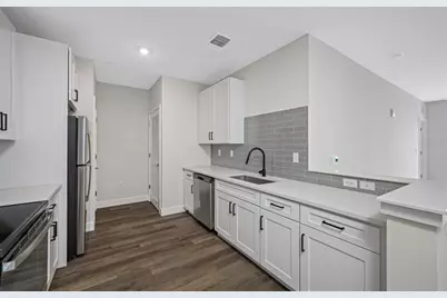 357 5th Street S #2, Saint Petersburg, FL 33701 - Photo 1