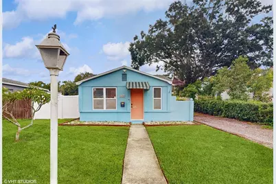 5550 Kelly Drive N, Saint Petersburg, FL 33703 - Photo 1