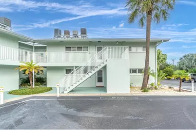 2566 Gary Circle #6, Dunedin, FL 34698 - Photo 1