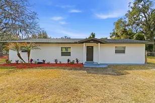 37718 McMinn Ave, Dade City, FL 33525 - Photo 1