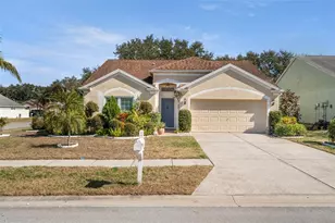 1731 Capri Ln, Tarpon Springs, FL 34689 - Photo 1