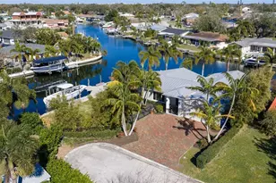 1481 49th Ave NE, Saint Petersburg, FL 33703 - Photo 1