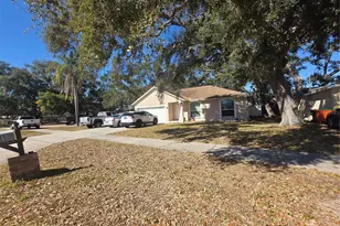 10965 110th Ave, Largo, FL 33778 - Photo 1