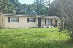 1109 Southside Dr, Brandon, FL 33511 - Photo 1
