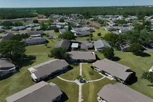 1906 Canterbury Ln, Sun City Center, FL 33573 - Photo 1