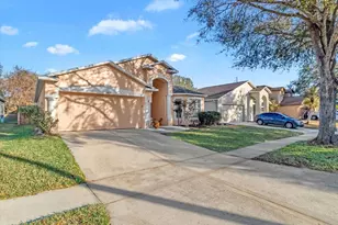 12824 Kings Lake Dr, Gibsonton, FL 33534 - Photo 1