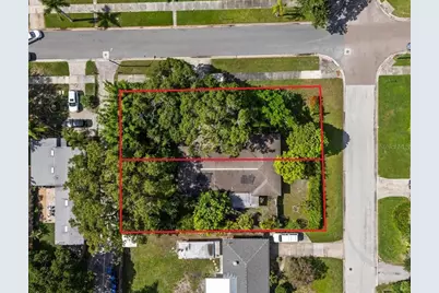 655 42nd Avenue N, Saint Petersburg, FL 33703 - Photo 1