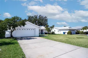11800 6th St E, Treasure Island, FL 33706 - Photo 1