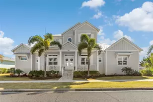 708 Pinckney Dr, Apollo Beach, FL 33572 - Photo 1