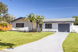 1017 Emerson Dr, Dunedin, FL 34698 - Photo 1