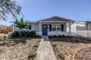 3720 36th Ave N, Saint Petersburg, FL 33713 - Photo 1