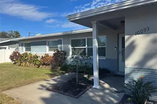 10093 Santiago Ct, Seminole, FL 33776 - Photo 1
