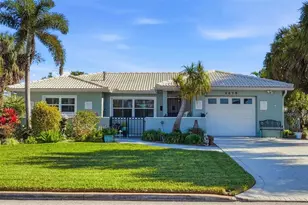 2273 W Vina Del Mar Blvd, Saint Pete Beach, FL 33706 - Photo 1