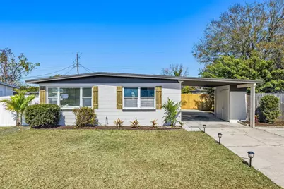 5235 54th Avenue N, Saint Petersburg, FL 33709 - Photo 1