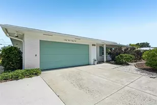6735 Keystone Dr, Sarasota, FL 34231 - Photo 1