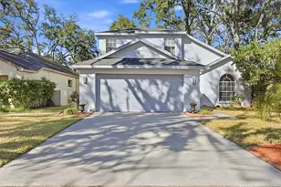 4617 Whispering Park Ln, Tampa, FL 33614 - Photo 1