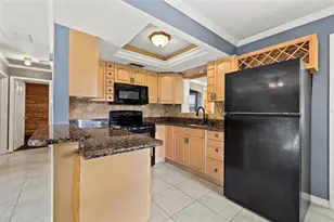 619 Garland St N, Saint Petersburg, FL 33703 - Photo 1