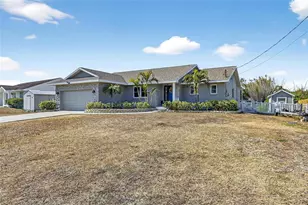 6332 Flamingo Dr, Apollo Beach, FL 33572 - Photo 1