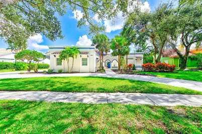 7462 Watersilk Drive N, Pinellas Park, FL 33782 - Photo 1