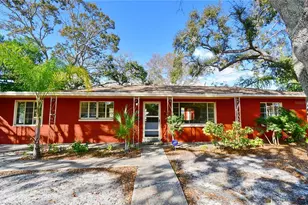 5435 5th Ave S, Saint Petersburg, FL 33707 - Photo 1