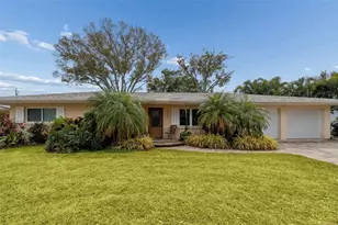 2268 Indian Ave N, Belleair Bluffs, FL 33770 - Photo 1