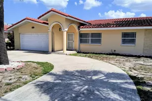 3001 Gulf Blvd, Belleair Beach, FL 33786 - Photo 1