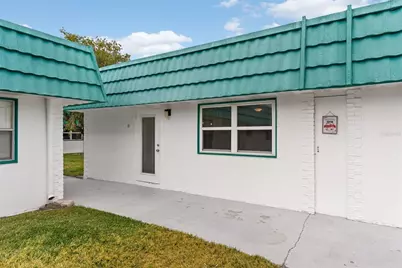 205 Kings Boulevard #52, Sun City Center, FL 33573 - Photo 1