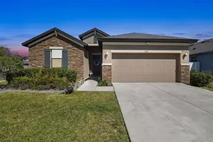 1241 Florablu Dr, Seffner, FL 33584 - Photo 1