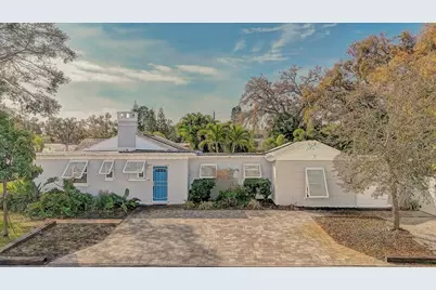 2601 49th Street S, Gulfport, FL 33707 - Photo 1